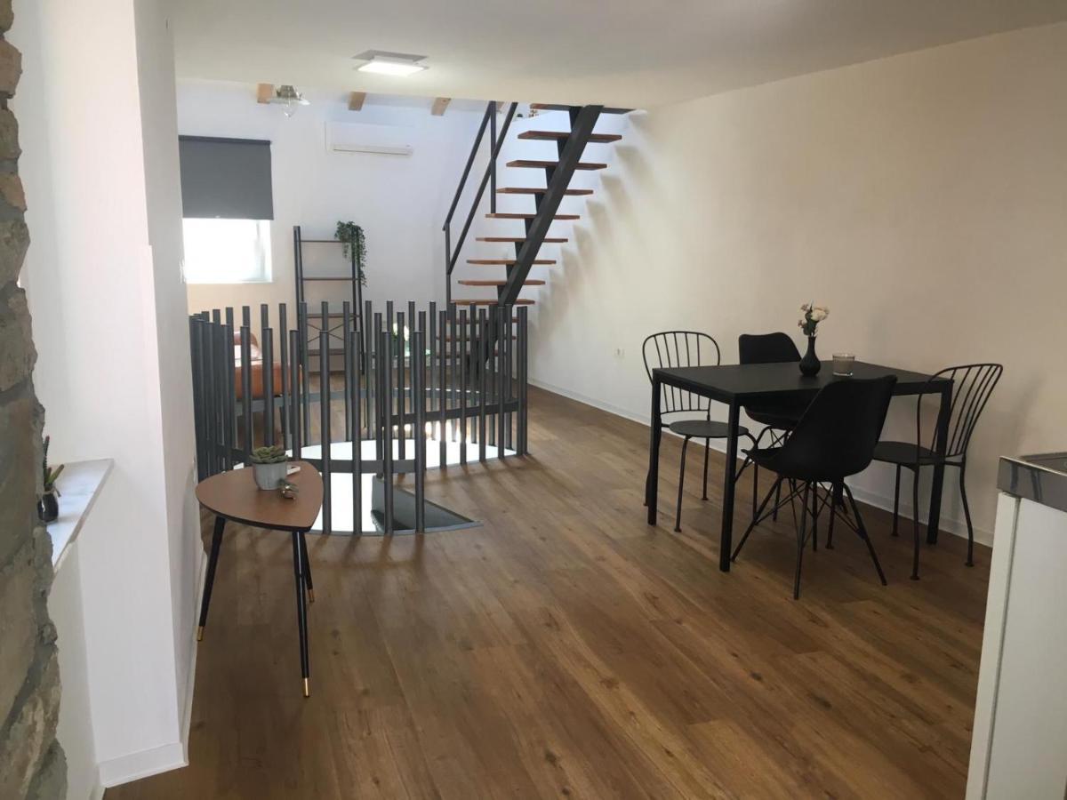 Apartmaji Sara, Izola - Isola Exterior foto